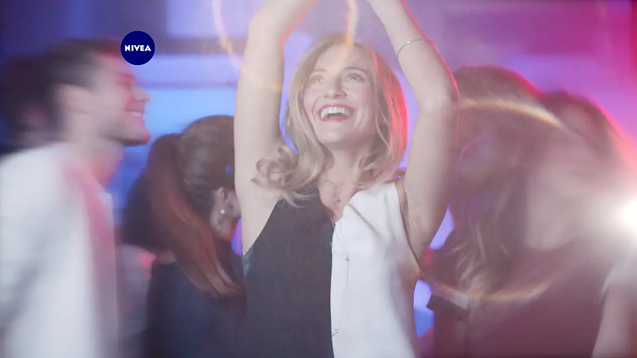 Razante%20Studio%20Logo%20Site%20Fundo%20Preto