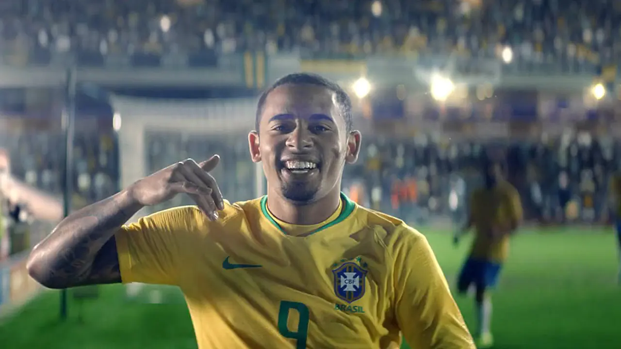 Razante%20Studio%20Logo%20Site%20Fundo%20Preto